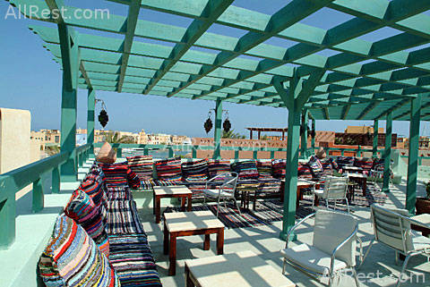 Turtles Inn Dive Club & Hotel 13